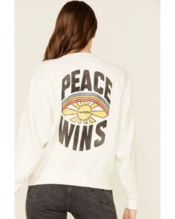 Wrangler Modern Women's Peace Wins Graphic Pullover Sweatshirt -Wraner Clothing Shop 2000348105 100 P4