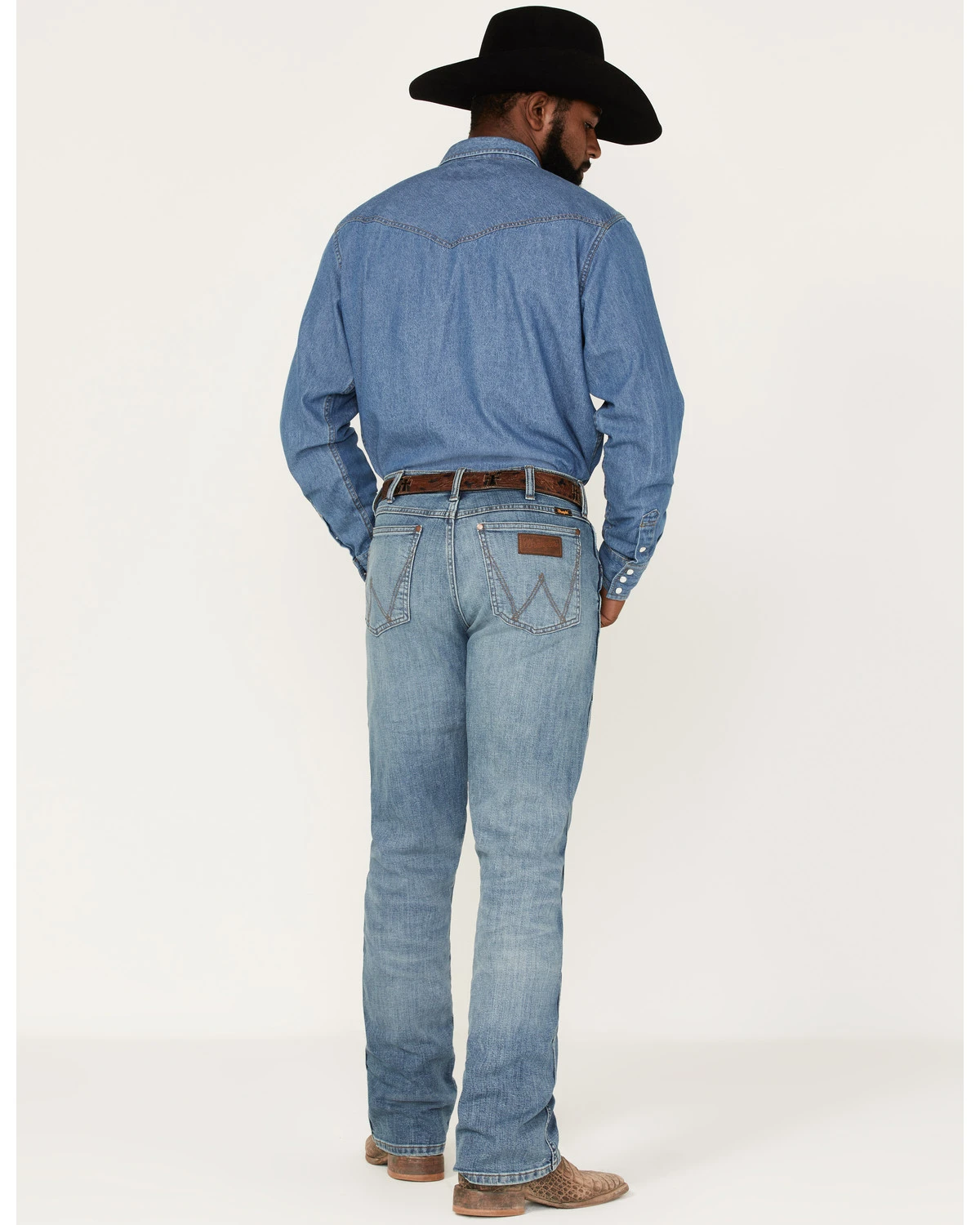 Wrangler Retro Green Men's Valley Light Wash Stretch Slim Bootcut Jeans 5 Wrangler Retro Green Men's Valley Light Wash Stretch Slim Bootcut Jeans - Image 3