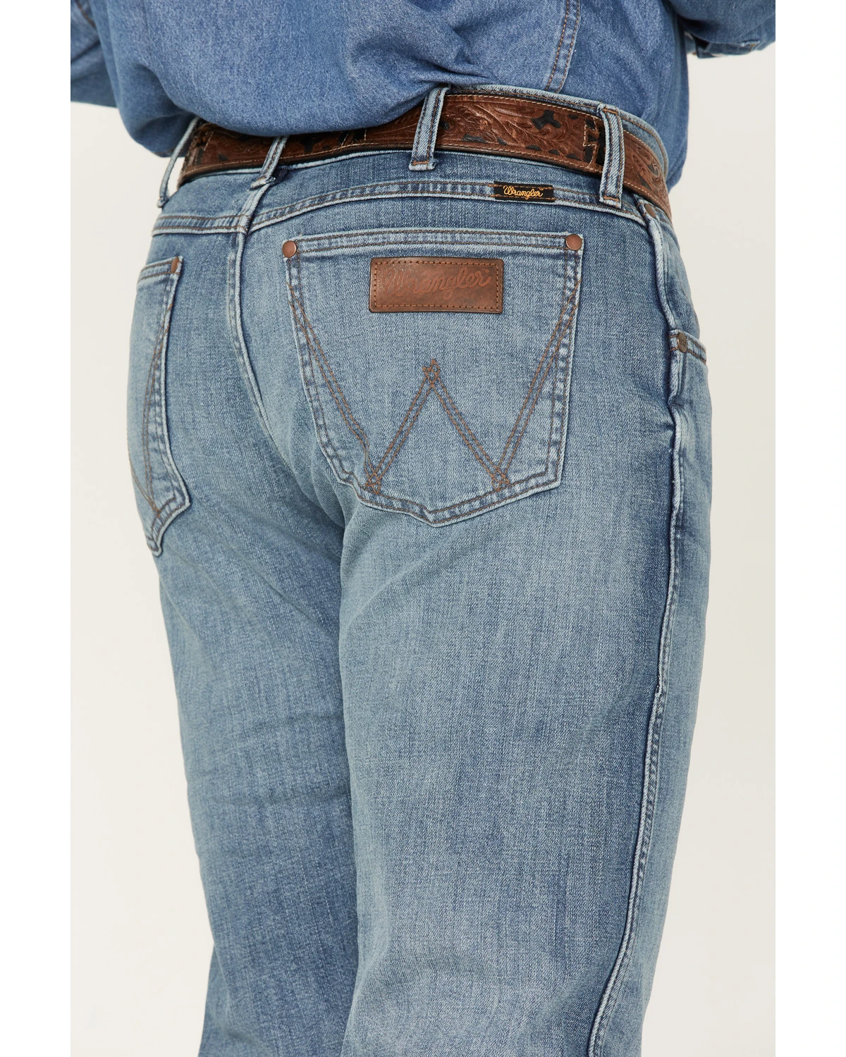 Wrangler Retro Green Men's Valley Light Wash Stretch Slim Bootcut Jeans 6 Wrangler Retro Green Men's Valley Light Wash Stretch Slim Bootcut Jeans - Image 4