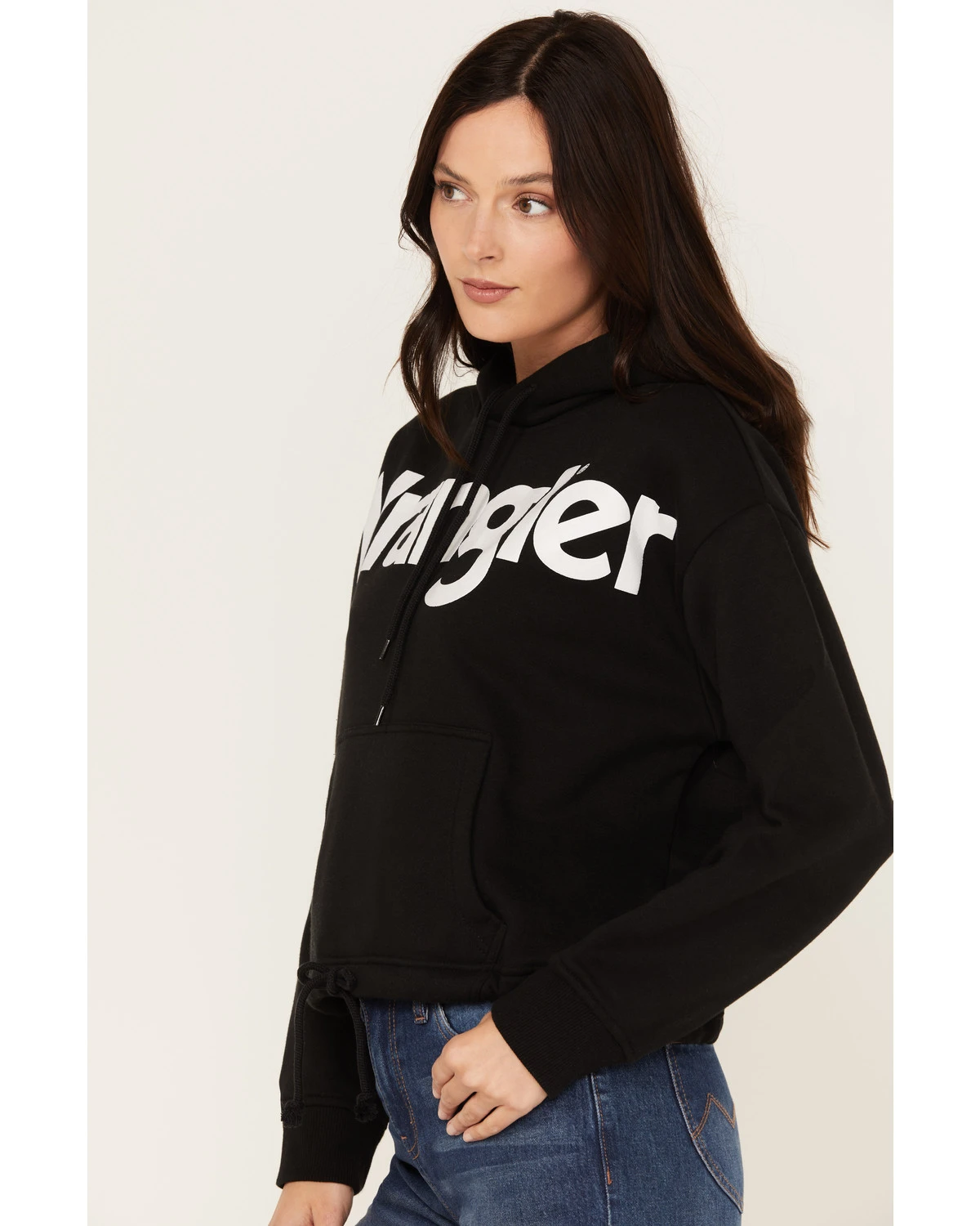 Wrangler Retro Women's Bold Logo Cropped Hoodie 4 Wrangler Retro Women's Bold Logo Cropped Hoodie - Image 2